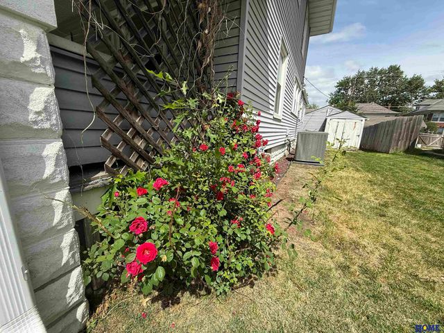 1724 S 22nd Street, Lincoln, NE 68502