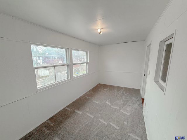 1724 S 22nd Street, Lincoln, NE 68502