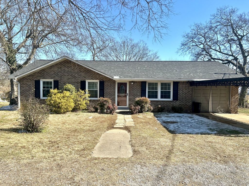 623 Limestone Ave, Lewisburg, TN 37091