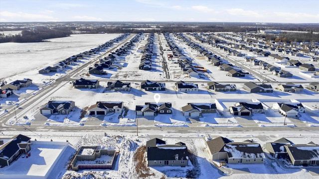 3501 SNOW GOOSE WAY, Kaukauna, WI 54130