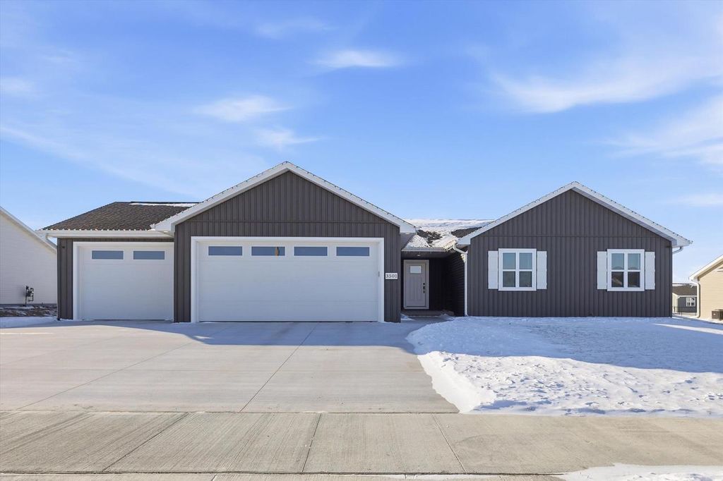 3501 SNOW GOOSE WAY, Kaukauna, WI 54130
