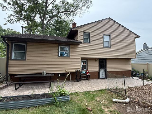 63 New Street, South River, NJ 08882