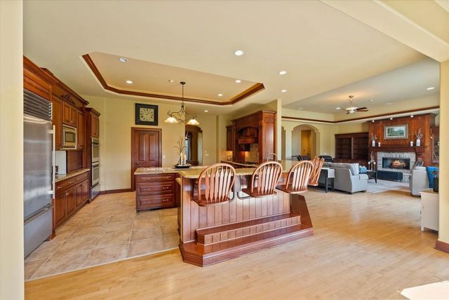 3790 Sherman ROAD, Slinger, WI 53086