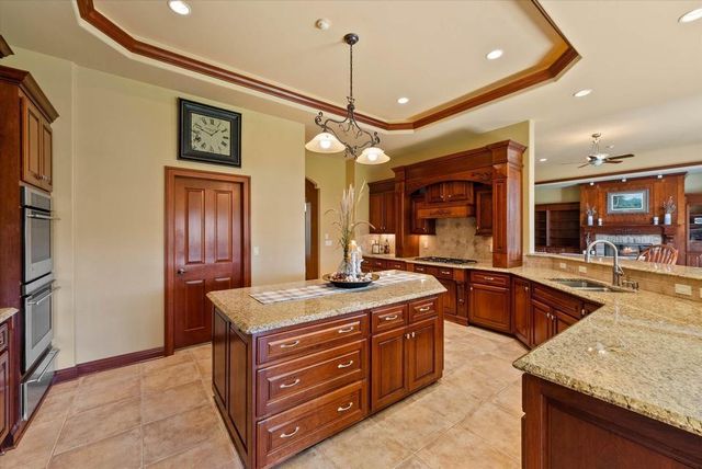 3790 Sherman ROAD, Slinger, WI 53086