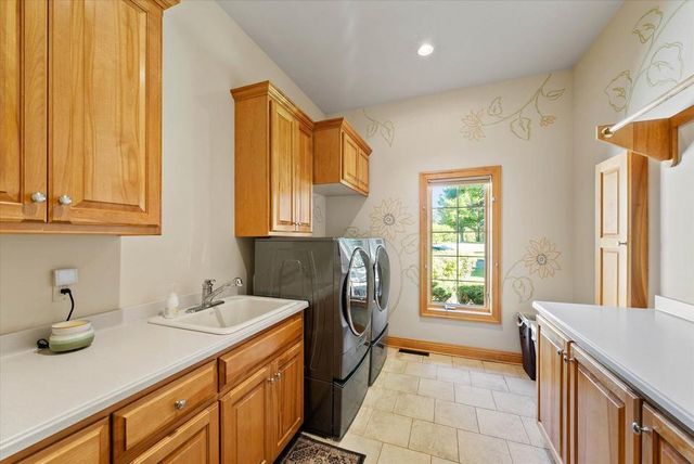 3790 Sherman ROAD, Slinger, WI 53086
