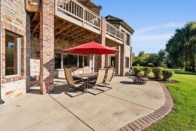 3790 Sherman ROAD, Slinger, WI 53086