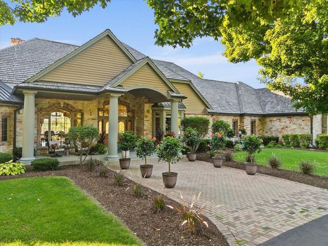 3790 Sherman ROAD, Slinger, WI 53086