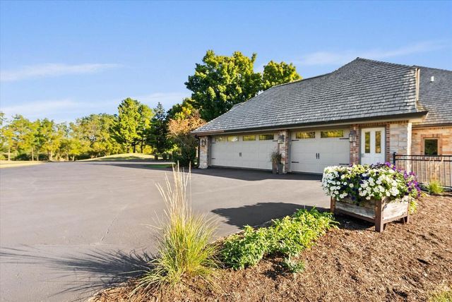 3790 Sherman ROAD, Slinger, WI 53086