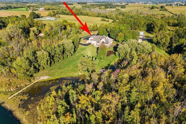 3790 Sherman ROAD, Slinger, WI 53086