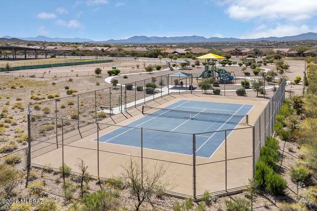 11040 S Guillermo Haro Drive, Vail, AZ 85641