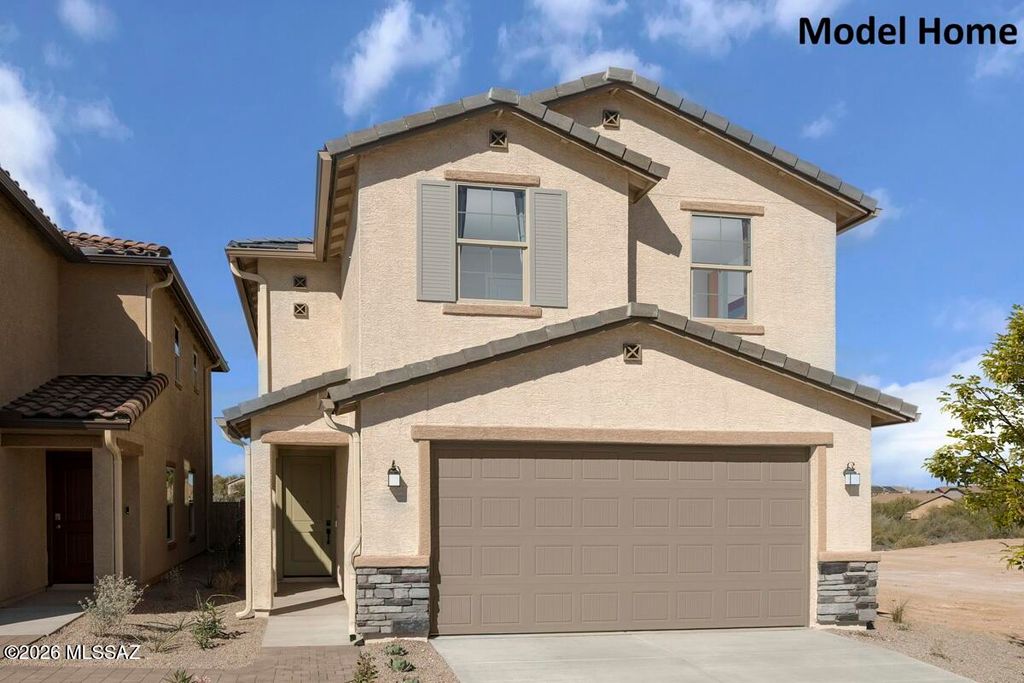 11040 S Guillermo Haro Drive, Vail, AZ 85641