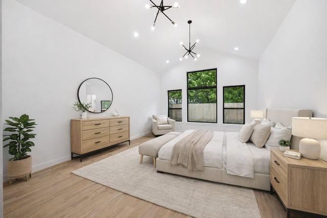 1201 Confederate Road, Houston, TX 77055