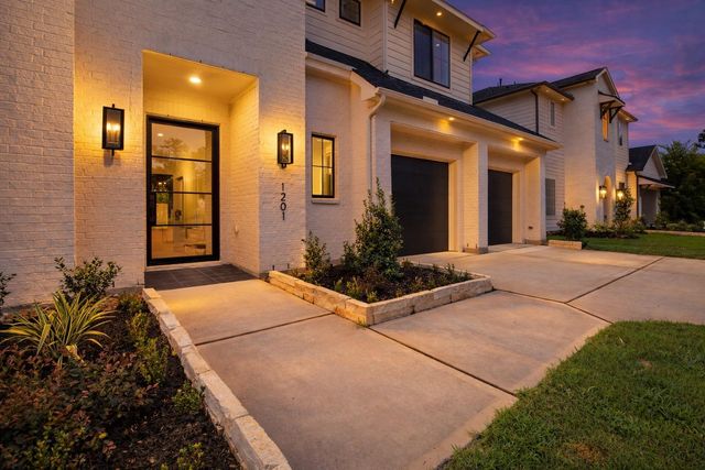 1201 Confederate Road, Houston, TX 77055