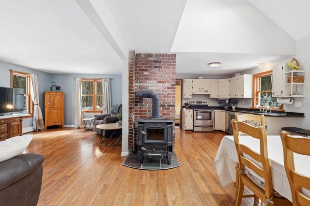 26 Harmony Road, Northwood, NH 03261