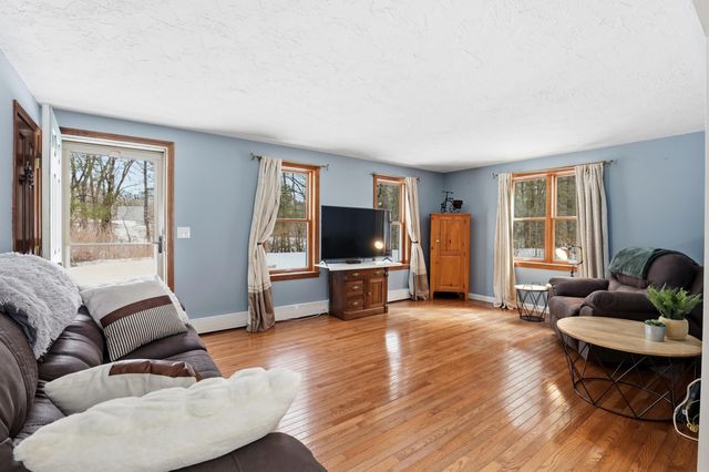 26 Harmony Road, Northwood, NH 03261