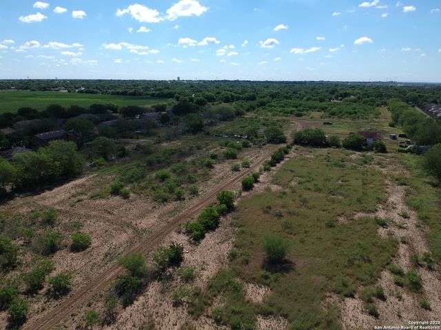 9142 Somerset, San Antonio, TX 78211