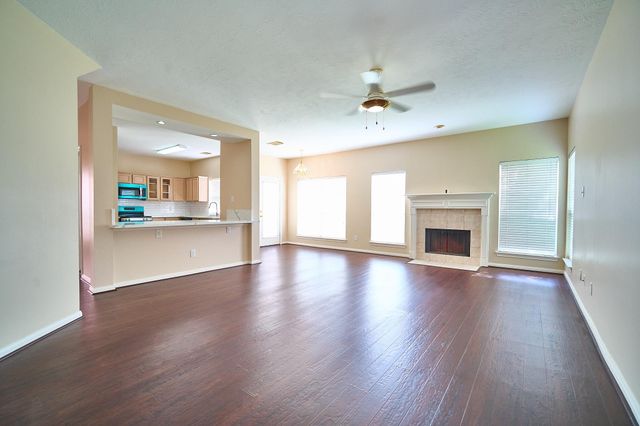 9111 Winkbow Drive, Houston, TX 77040