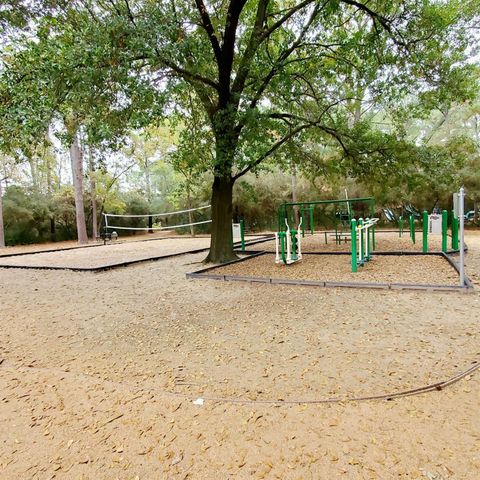 9111 Winkbow Drive, Houston, TX 77040