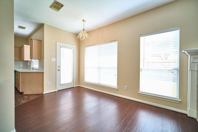 9111 Winkbow Drive, Houston, TX 77040