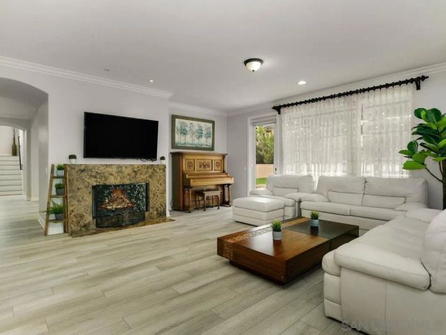 1352 N Paradise Ridge, Chula Vista, CA 91915