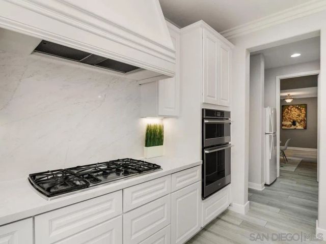 1352 N Paradise Ridge, Chula Vista, CA 91915