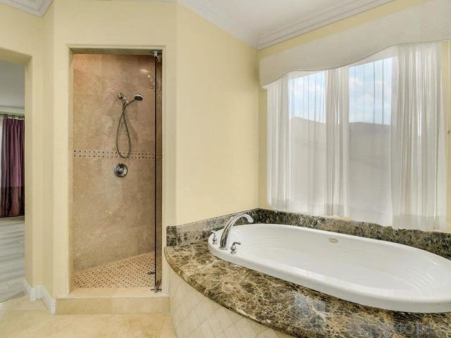 1352 N Paradise Ridge, Chula Vista, CA 91915