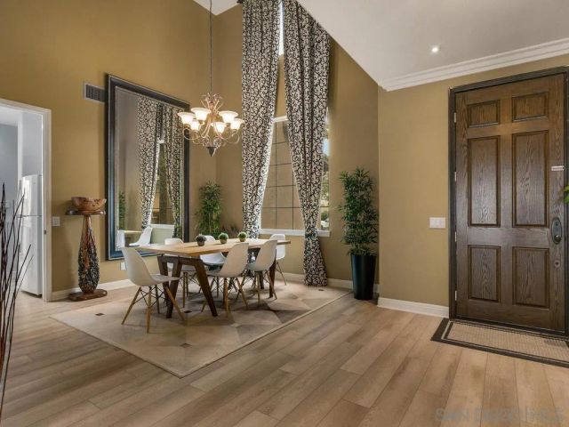 1352 N Paradise Ridge, Chula Vista, CA 91915