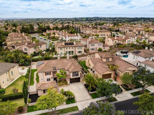 1352 N Paradise Ridge, Chula Vista, CA 91915