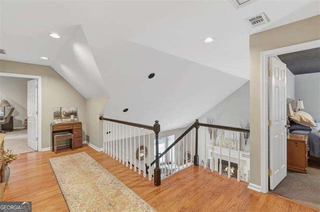 5763 E Emerald Oaks Lane, Acworth, GA 30102