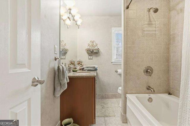 5763 E Emerald Oaks Lane, Acworth, GA 30102