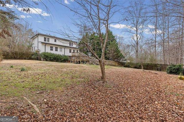 5763 E Emerald Oaks Lane, Acworth, GA 30102