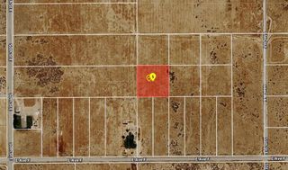Vic Ave Avenue E E14/53, Lancaster, CA 93535