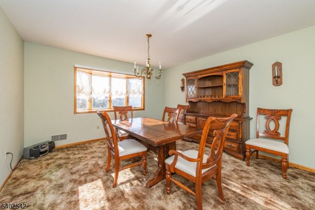 48 Center Ct, Garfield City, NJ 07026