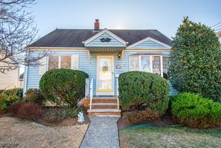 48 Center Ct, Garfield City, NJ 07026