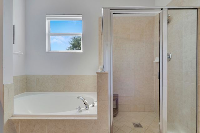 156 Andros Harbour Place, Jupiter, FL 33458