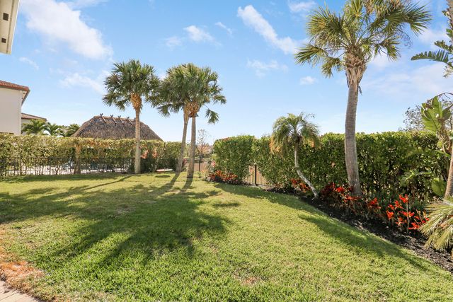 156 Andros Harbour Place, Jupiter, FL 33458