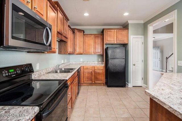 2041 Cambria Drive A, Greenville, NC 27834