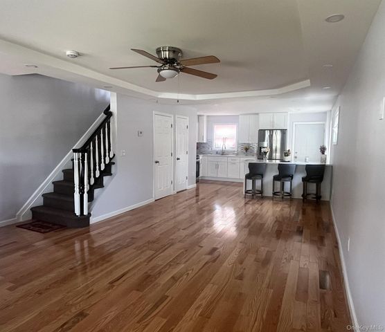 104-35 186th Street, Saint Albans, NY 11412