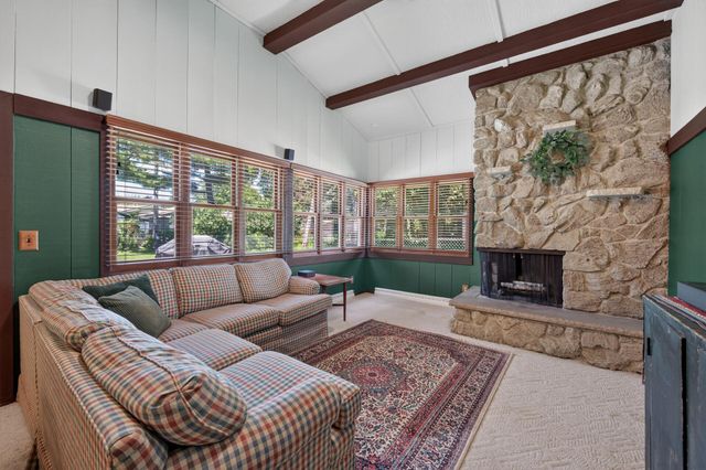 6700 Kennaston Drive NE, Fridley, MN 55432