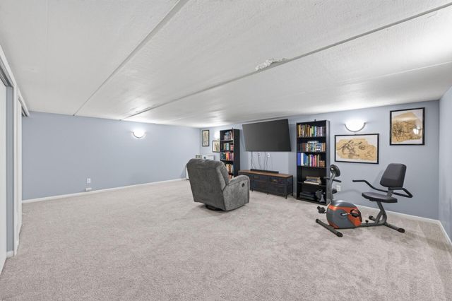 6700 Kennaston Drive NE, Fridley, MN 55432