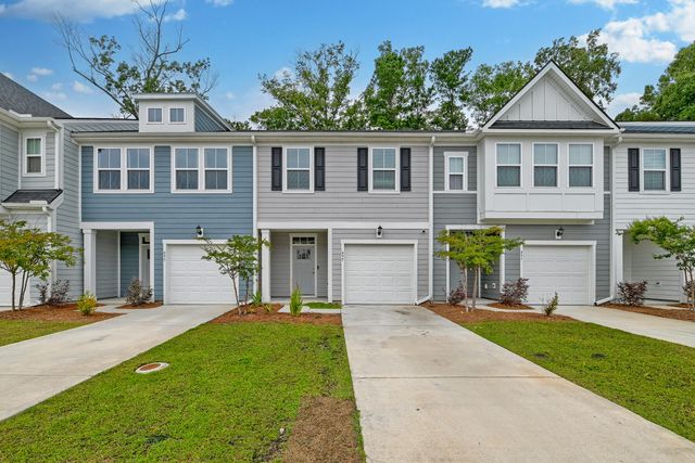 495 Trotters Lane, Moncks Corner, SC 29461