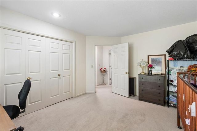 5417 N Walnut Street, Kansas City, MO 64118