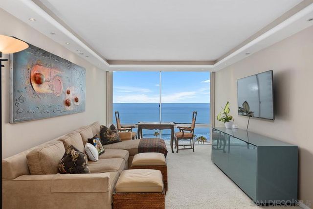 1810 Avenida Del Mundo 908, Coronado, CA 92118