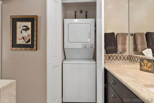 1810 Avenida Del Mundo 908, Coronado, CA 92118