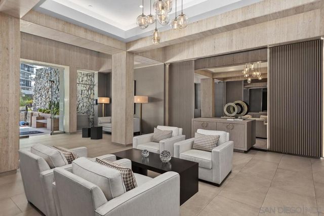 1810 Avenida Del Mundo 908, Coronado, CA 92118