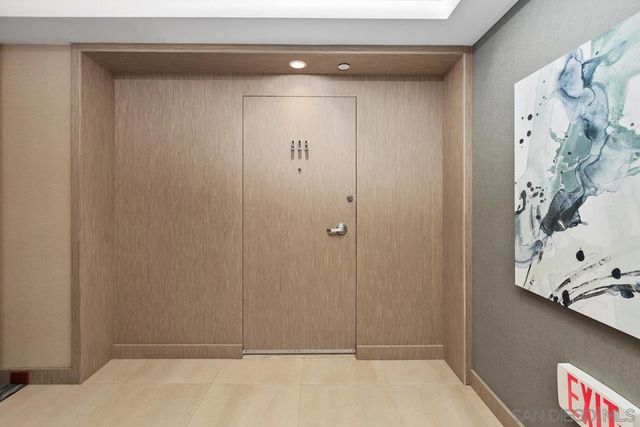 1810 Avenida Del Mundo 908, Coronado, CA 92118