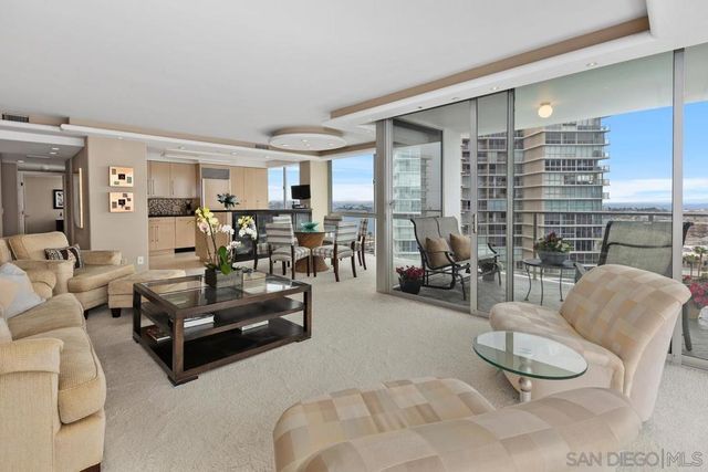 1810 Avenida Del Mundo 908, Coronado, CA 92118