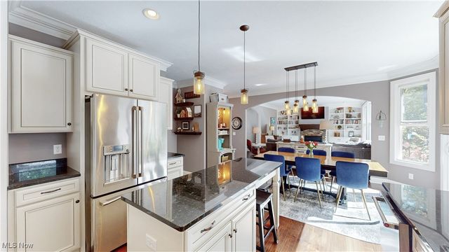 110 Fern Way, Chardon, OH 44024