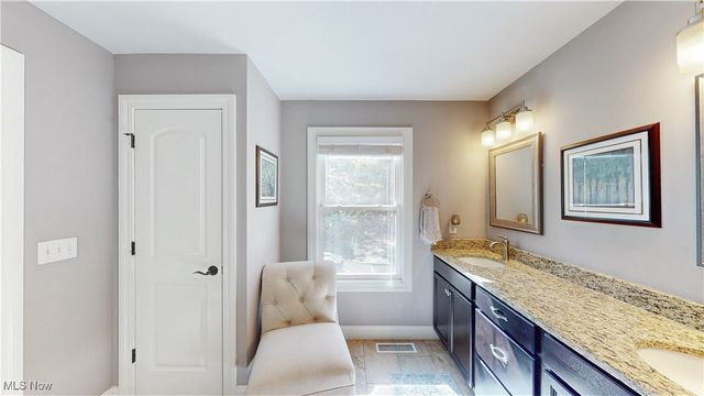 110 Fern Way, Chardon, OH 44024