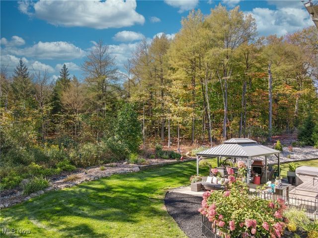 110 Fern Way, Chardon, OH 44024